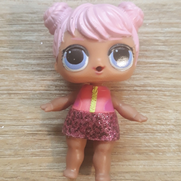 25 Piece LOL Surprise Dolls Lot: Dawn Doll, Pet Cat, Winking Lil Baby + 22 Items - Picture 3 of 13